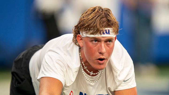 New York Giants quarterback Jaxson Dart's long road back from a significant let knee injury is under way. New York Giants quarterback Jaxson Dart's long road back from a significant let knee injury is under way.
