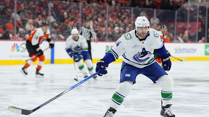 Vancouver Canucks v Philadelphia Flyers