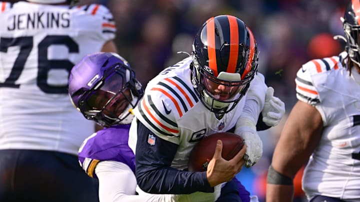 Nov 24, 2024; Chicago, Illinois, USA; Minnesota Vikings linebacker Jonathan Greenard (58) sacks Chicago Bears quarterback Caleb Williams (18) during the second quarter at Soldier Field. Mandatory Credit: Daniel Bartel-Imagn Images Nov 24, 2024; Chicago, Illinois, USA; Minnesota Vikings linebacker Jonathan Greenard (58) sacks Chicago Bears quarterback Caleb Williams (18) during the second quarter at Soldier Field. Mandatory Credit: Daniel Bartel-Imagn Images