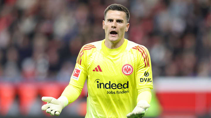 Michael Zetterer muss bei der Eintracht zunächst auf die Bank