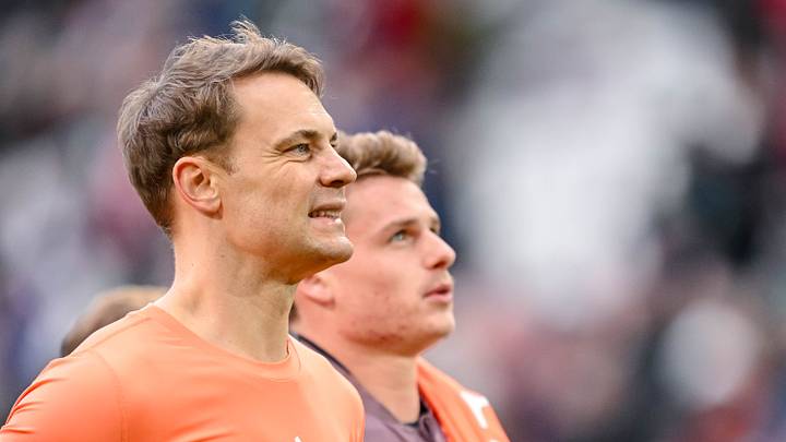 Neuer (l.) oder Urbig: Wer steht gegen Leipzig im FCB-Tor? Neuer (l.) oder Urbig: Wer steht gegen Leipzig im FCB-Tor?