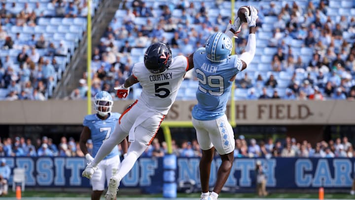 COLLEGE FOOTBALL: OCT 25 Virginia at North Carolina COLLEGE FOOTBALL: OCT 25 Virginia at North Carolina
