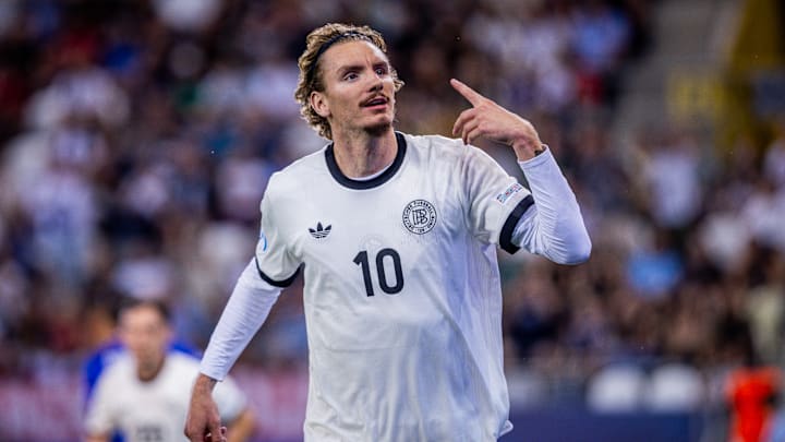 Um Nick Woltemade zu verpflichten, muss man tief in die Tasche greifen