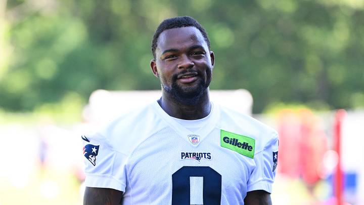New England Patriots wide receiver Kayshon Boutte (9) New England Patriots wide receiver Kayshon Boutte (9)
