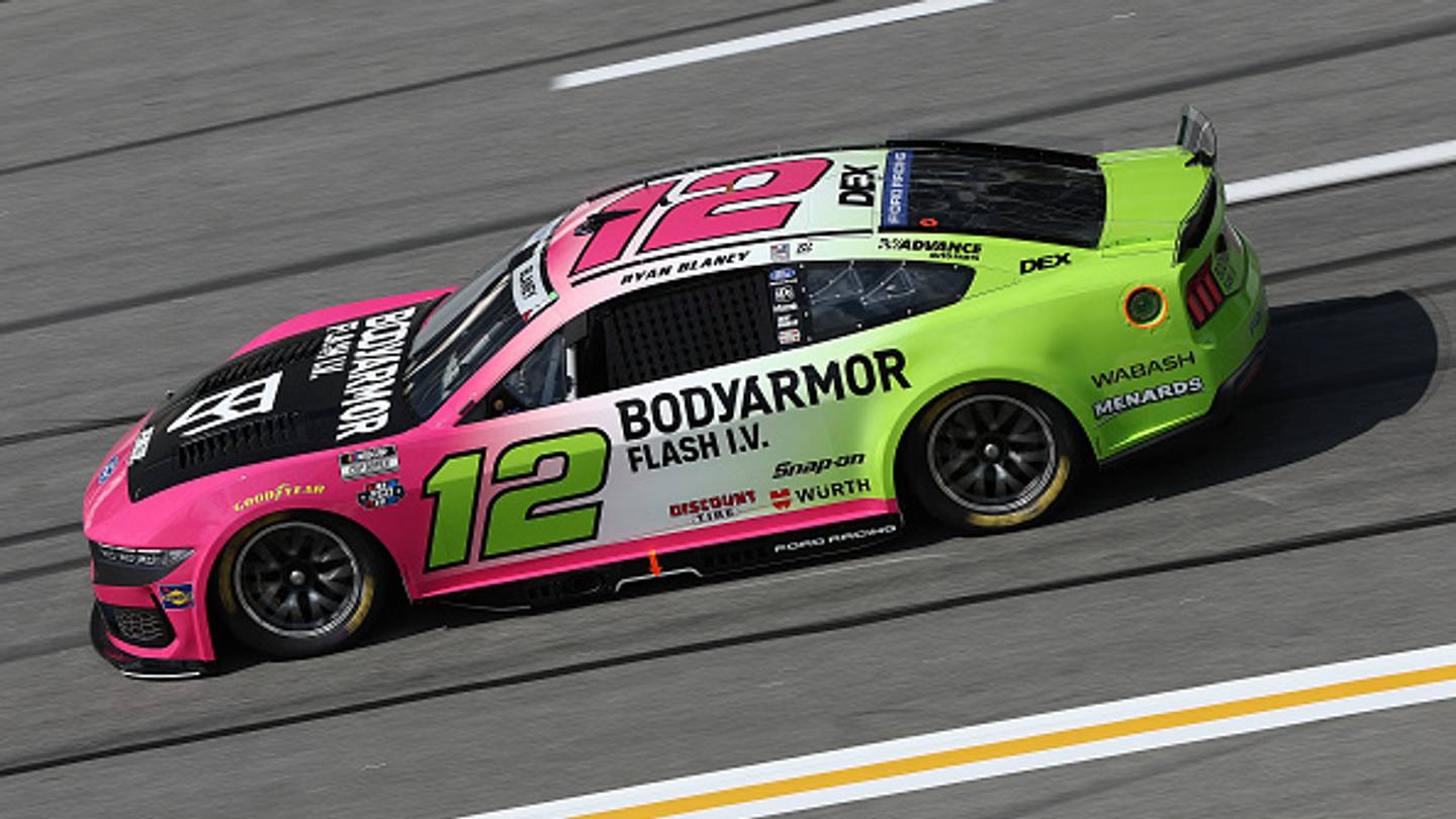 Atlanta NASCAR Cup qualifying: Full Quaker State 400 starting lineup