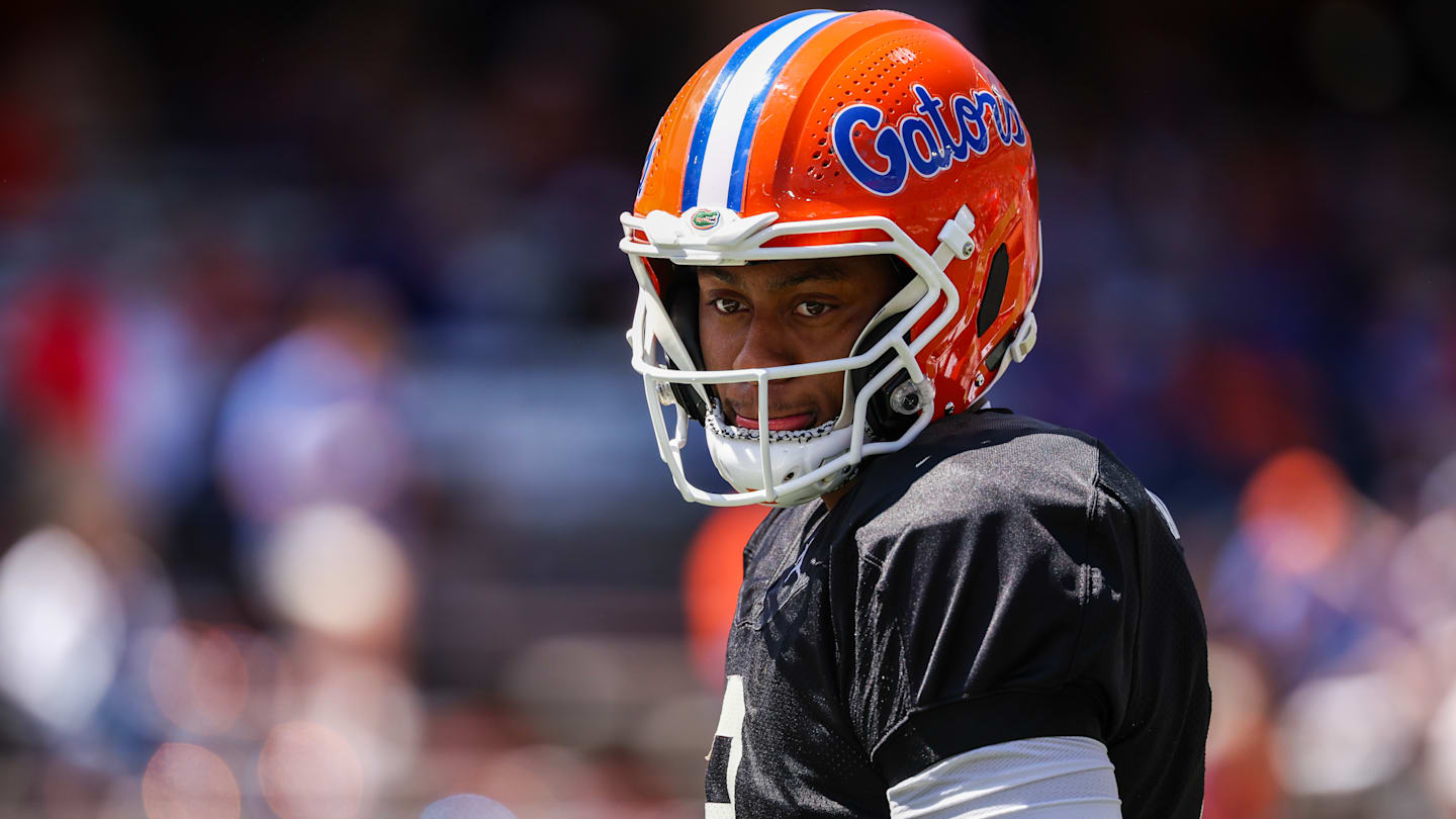 CBS Sports Just Put Extra Pressure On DJ Lagway Ahead Of The 2025 Season 01jsfsjg4stnkh5t0jby