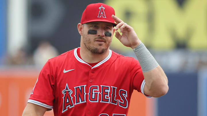 Apr 10, 2025; Tampa, Fl, USA;  Los Angeles Angels designated hitter Mike Trout (27) looks on and salutes against the Tampa Bay Rays at George M. Steinbrenner Field. Mandatory Credit: Kim Klement Neitzel-Imagn Images
