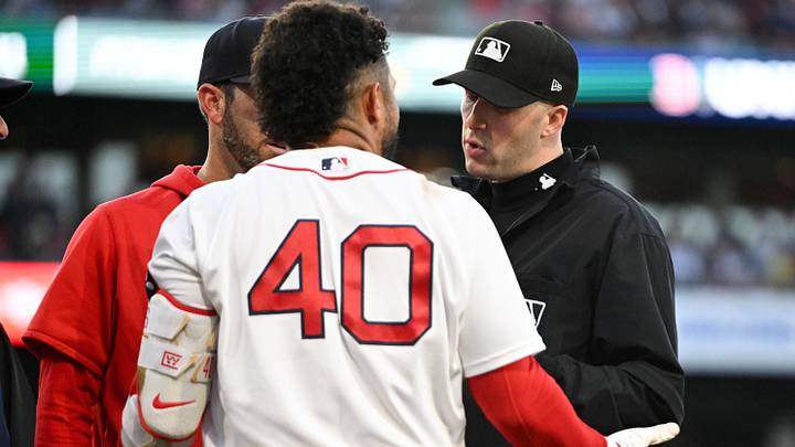 Jun 29, 2026; Boston, Massachusetts, USA; Boston Red Sox first baseman Willson Contreras (40) argues with umpire Nic Lentz after being ejected from a game against the Washington Nationals during the second inning at Fenway Park. Mandatory Credit: Brian Fluharty-Imagn Images