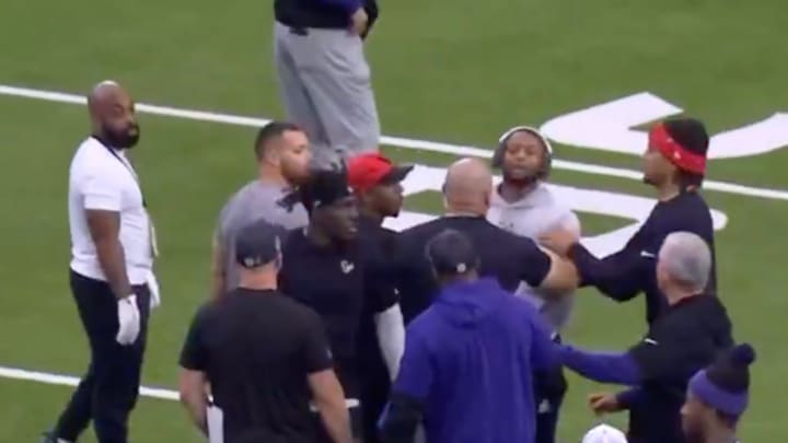 Houston Texans running back Joe Mixon confronts Ravens players and assistant coaches before a Christmas Day game at NRG Stadium. 