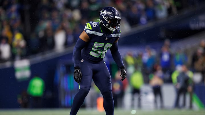 New Dolphins linebacker Jordyn Brooks