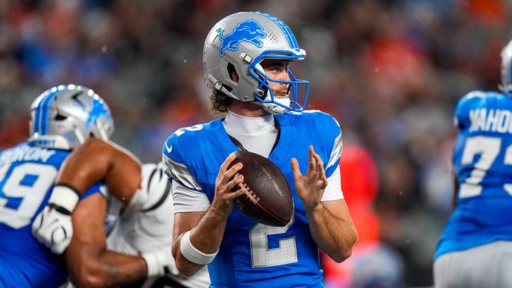 Detroit Lions quarterback Luke Altmyer (2)) drops back to throw a pass in the first quarter of the NFL Preseason game between the Cincinnati Bengals and the Detroit Lions at Paycor Stadium in Cincinnati on Thursday, Aug. 13, 2026.