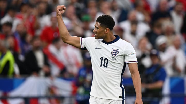 Jude Bellingham, taille patron au milieu