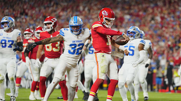 Oct 12, 2025; Kansas City, Missouri, USA; Kansas City Chiefs quarterback Patrick Mahomes (15) rushes for a touchdown against the Detroit Lions during the first half at GEHA Field at Arrowhead Stadium. Mandatory Credit: Jay Biggerstaff-Imagn Images Oct 12, 2025; Kansas City, Missouri, USA; Kansas City Chiefs quarterback Patrick Mahomes (15) rushes for a touchdown against the Detroit Lions during the first half at GEHA Field at Arrowhead Stadium. Mandatory Credit: Jay Biggerstaff-Imagn Images