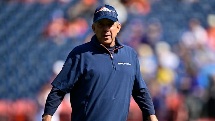 Los Angeles Chargers v Denver Broncos