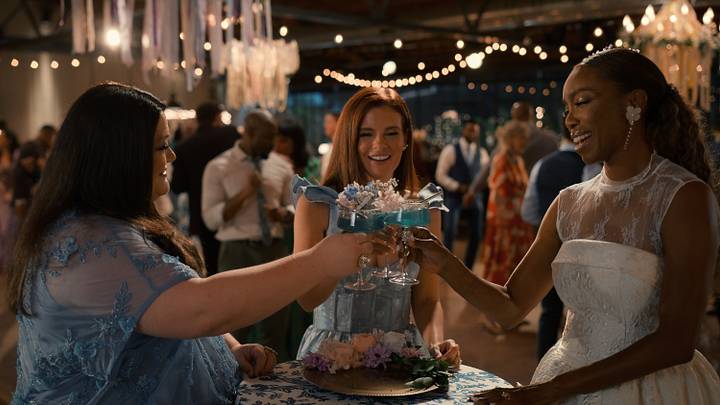 SWEET MAGNOLIAS. (L to R) Brooke Elliott as Dana Sue Sullivan, JoAnna Garcia Swisher as Maddie Townsend and Heather Headley as Helen Decatur in episode 510 of SWEET MAGNOLIAS. 