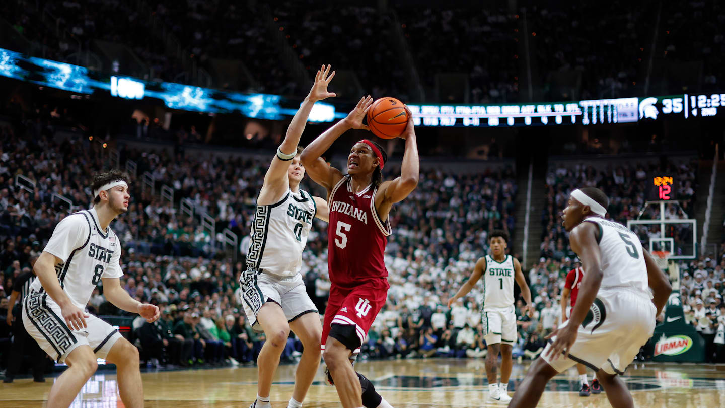 Badgers basketball took the night off and yet still won twice