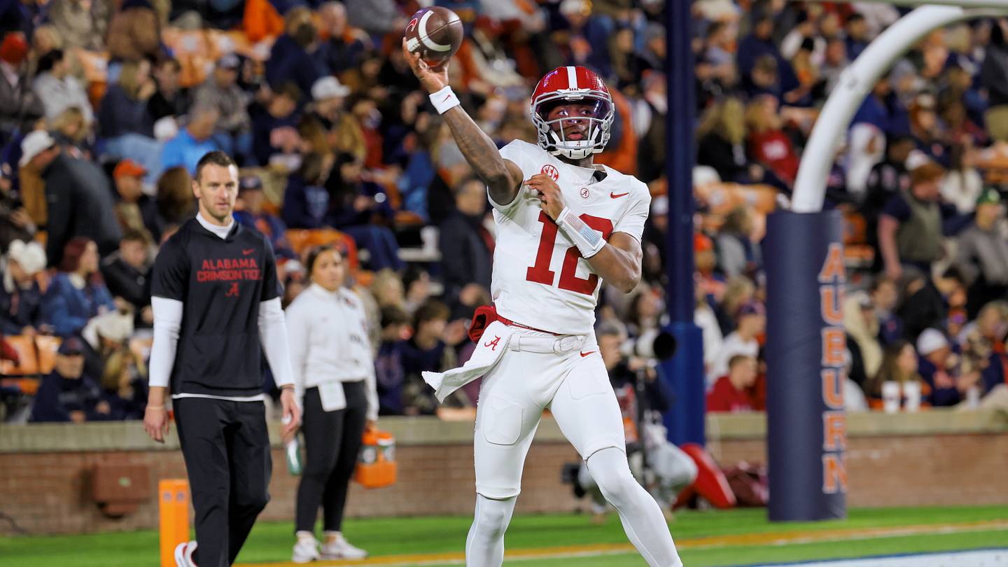 A waytooearly Alabama depth chart projection with Transfer Portal