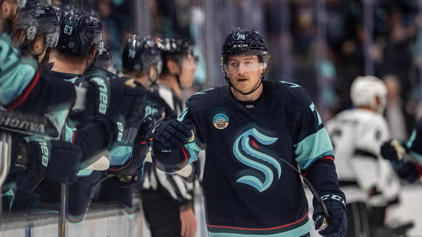 Maple Leafs should try to reunite with Bobby McMann in free agency