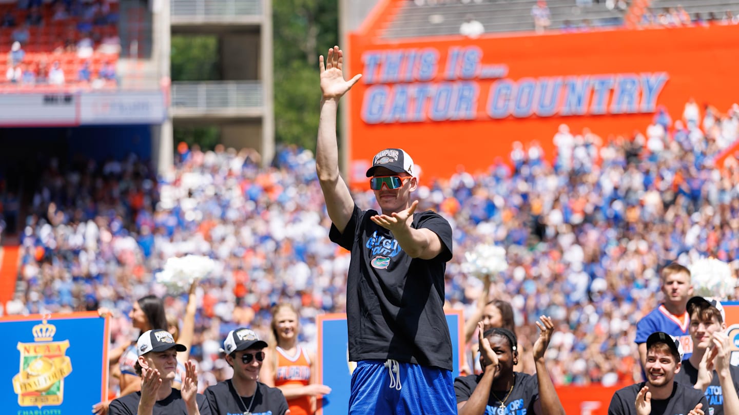 Unlike Other Schools, Gators Keep It Real About Alex Condon’s Height