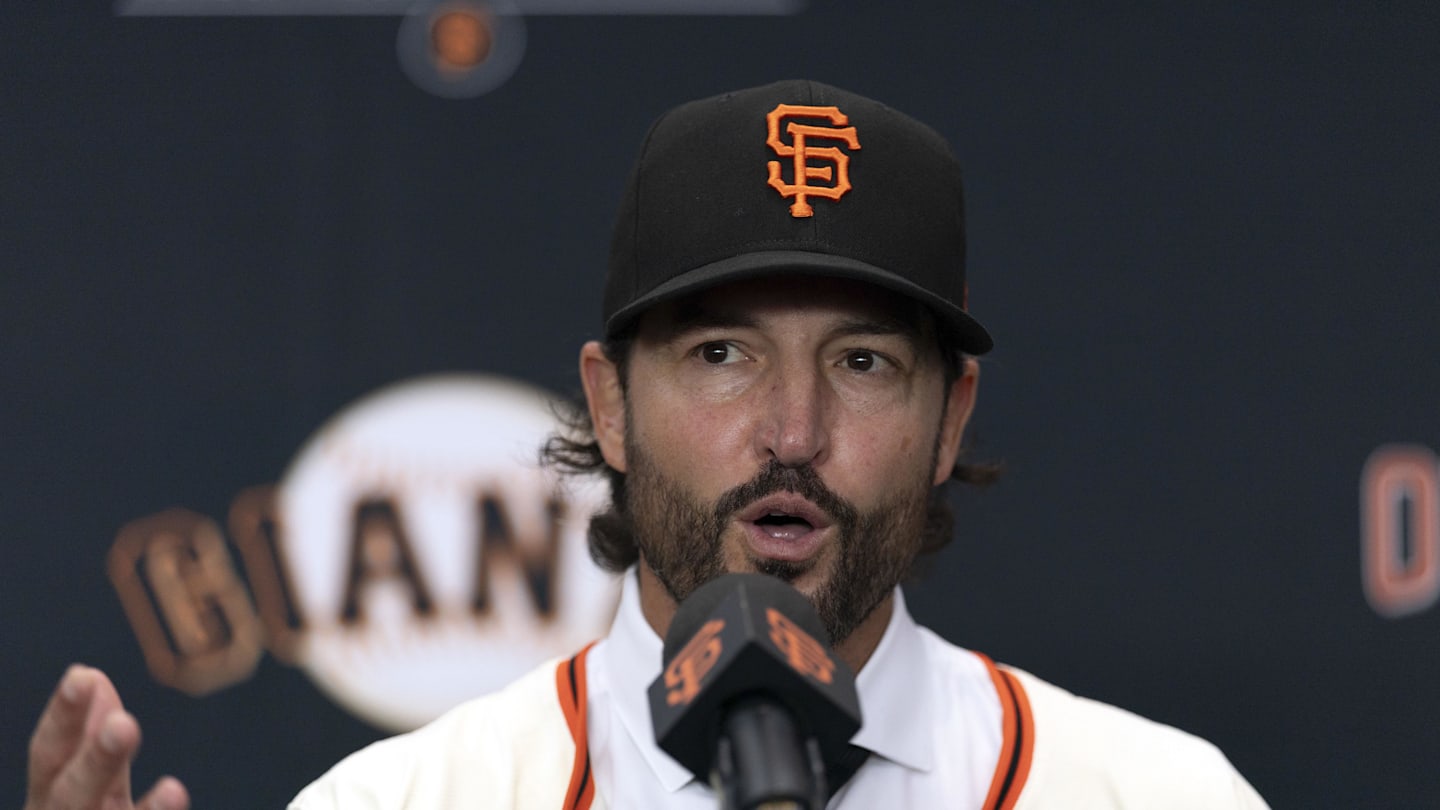 SF Giants coaching staff mystery is growing more absurd by the day