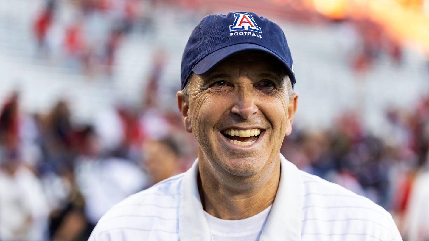 Unexpected college football coach named top candidate for UCLA job