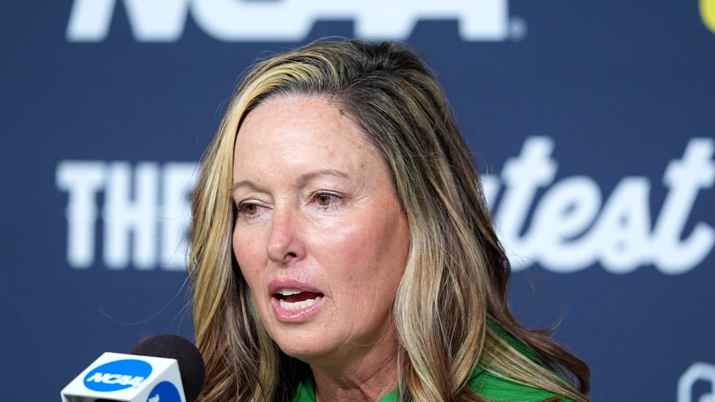 Oregon Softball's Women's College World Series Betting Odds Before NCAA Tournament