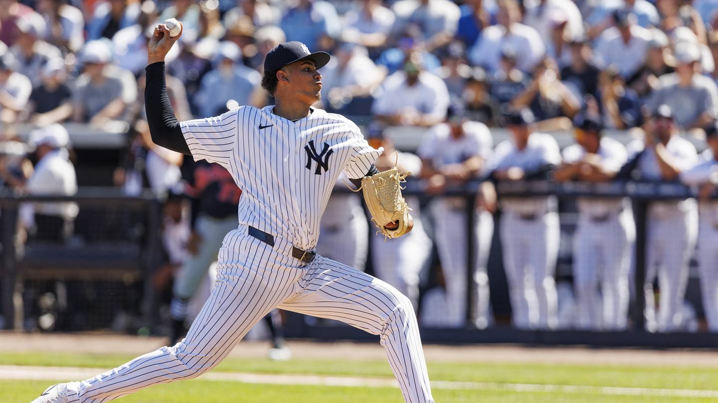 Carlos Lagrange's Bullpen Move Should Have One Yankees Reliever Worried About His Future