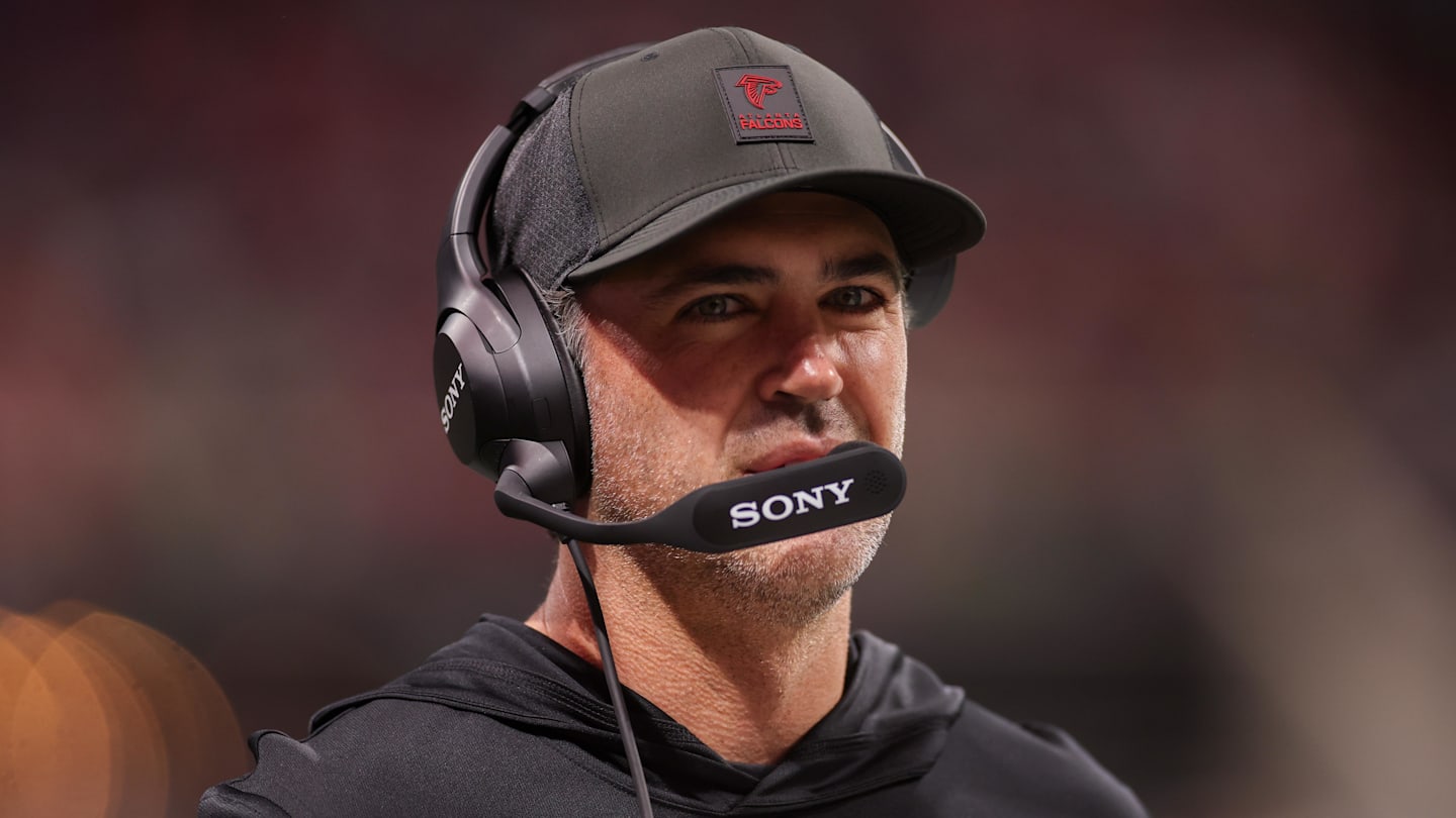 Buccaneers to Hire Ex-Falcons' Zac Robinson as Offensive Coordinator