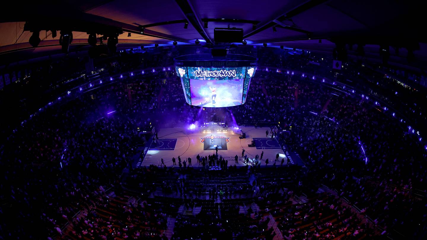 Spurs vs. Knicks Live Updates, Scores: What the Madison Squa