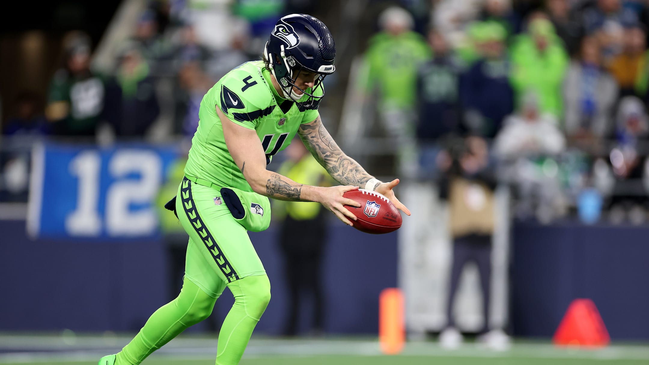 The pros and cons of Michael Dickson’s new Seahawks contract, explained