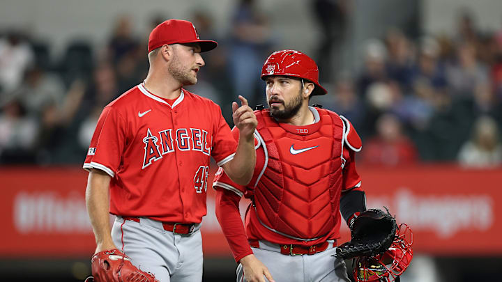 Los Angeles Angels v Texas Rangers