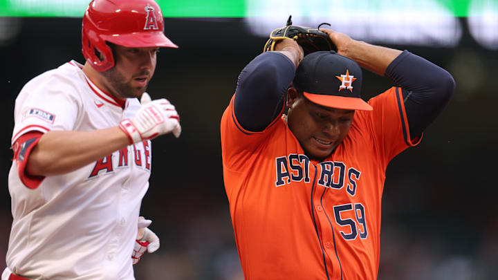 Houston Astros v Los Angeles Angels