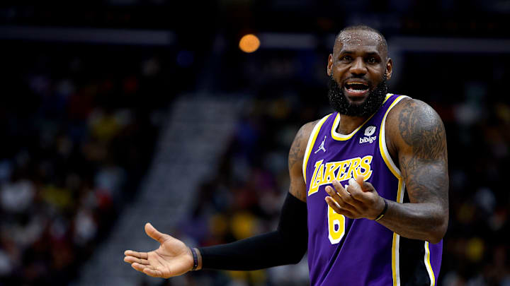 James terminó con 39 puntos y 9 rebotes