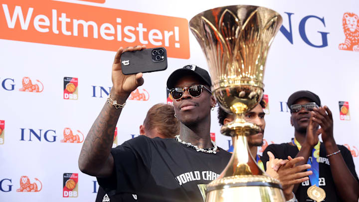 Schroder ganó el MVP de la Copa Mundial FIBA