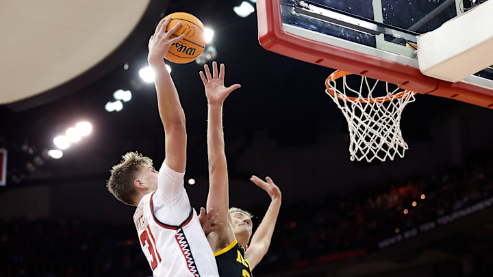 Iowa v Wisconsin