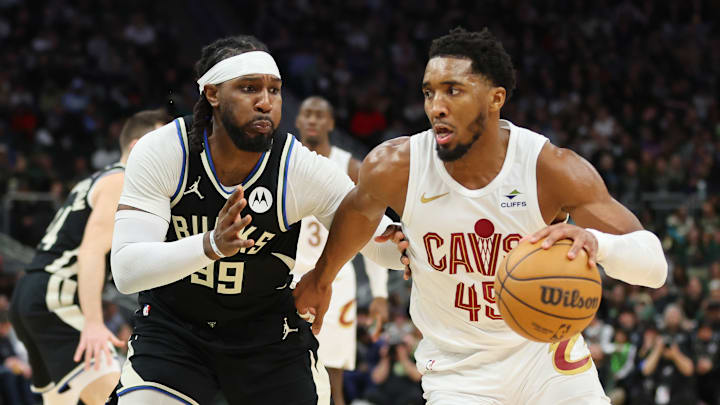 Donovan Mitchell, Cleveland Cavaliers and Jae Crwoder, Milwaukee Bucks