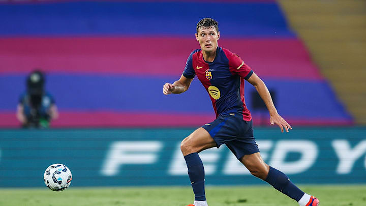 Tottenham Hotspur are reportedly eyeing a move for a FC Barcelona's player wanted by Manchester United as the transfer window nears its end. 