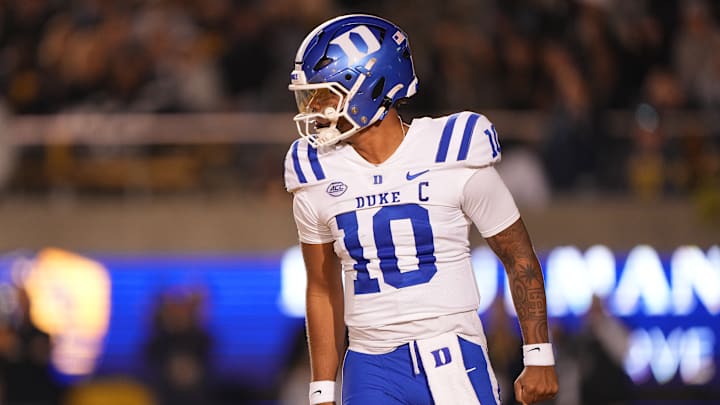 Darian Mensah in Duke v California game  Darian Mensah in Duke v California game