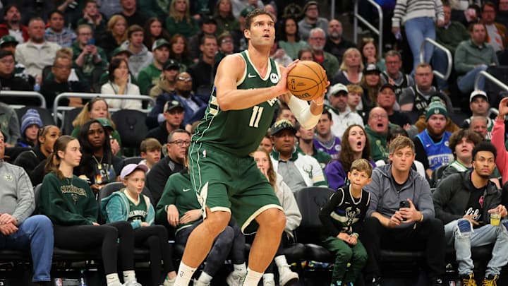 Portland Trail Blazers v Milwaukee Bucks
