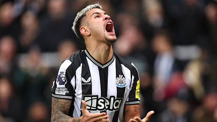 Newcastle United v Manchester City - Premier League
