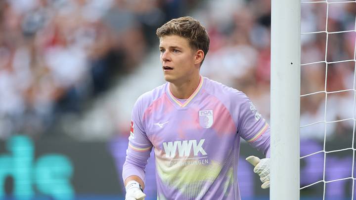 Augsburg goalkeeper Finn Dahmen has been linked with a move to Bayern Munich.