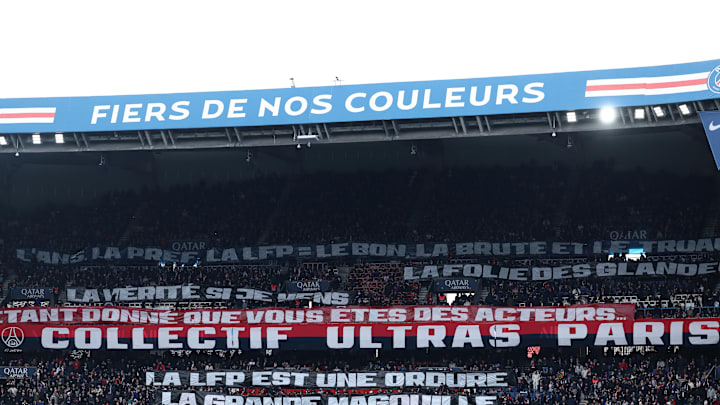 The PSG ultras support the club's management this season. / FRANCK FIFE/GettyImages