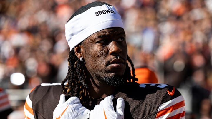 Los Angeles Chargers v Cleveland Browns