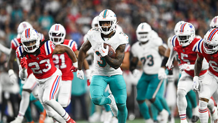 Miami Dolphins v New England Patriots