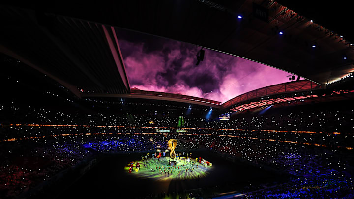 La Coupe du monde a été lancée ce dimanche avec la cérémonie d'ouverture au stade Al-Bayt. La Coupe du monde a été lancée ce dimanche avec la cérémonie d'ouverture au stade Al-Bayt.