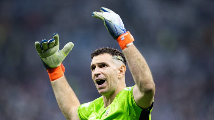 Emiliano Martinez fait encore parler de lui