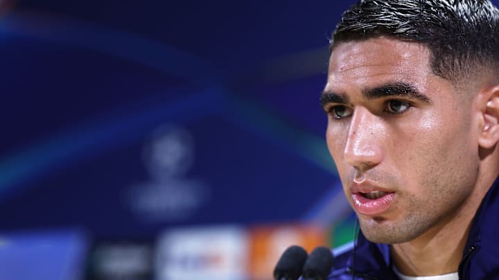 FBL-EUR-C1-PSG-PRESSER