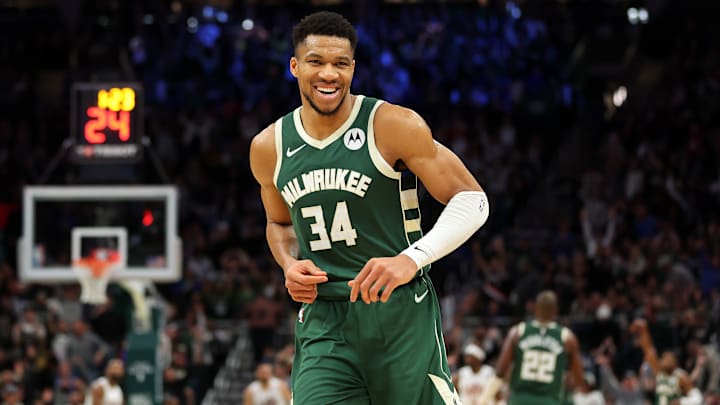 Cleveland Cavaliers v Milwaukee Bucks