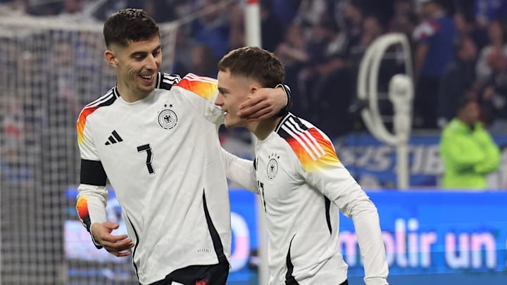 Kai Havertz (l.) und Florian Wirtz (r.)