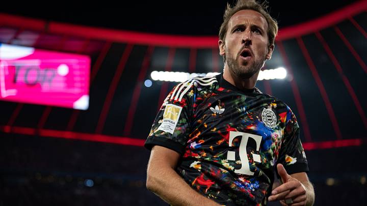 Harry Kane jubelt im Oktoberfest-Trikot Harry Kane jubelt im Oktoberfest-Trikot